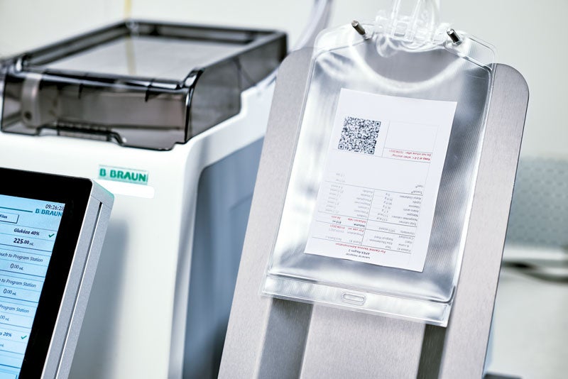 Automated nutrition compounding: Apex bags